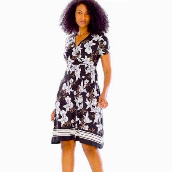 Soma Dresses & Skirts - Soma Faux Wrap Dress Lush Tropic Border Black Sz XL